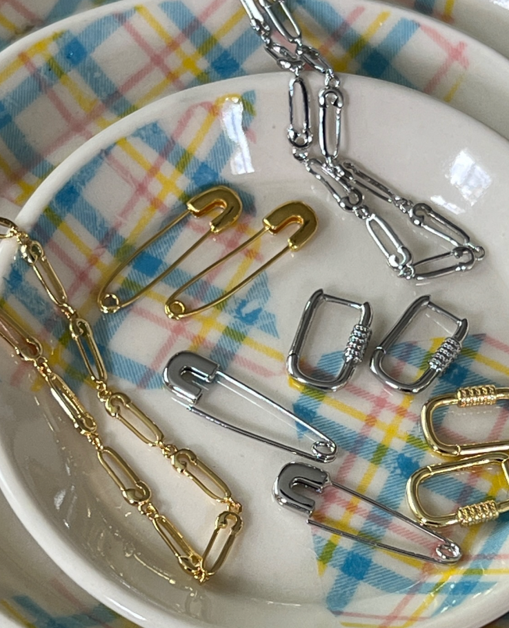 Dainty Carabiner Necklace
